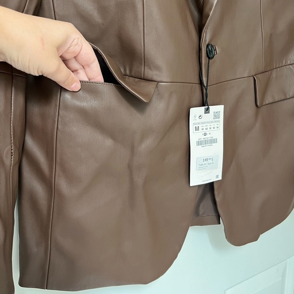 NWT ZARA Faux Leather Blazer M Chocolate Brown Blogger Favourite - Picture 6 of 16